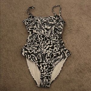 Chic Black and White Swirl Swimsuit